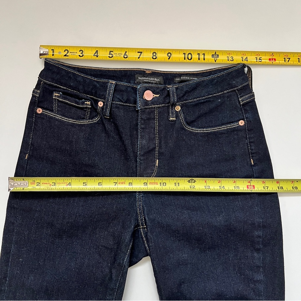 SOLD- Banana Republic Curvy Mid Rise Skinny Jeans - Picture 14 of 15